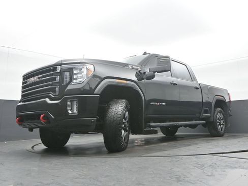 Used 2023 GMC Sierra 2500 AT4 image 26