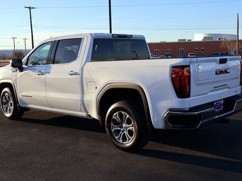 Used 2024 GMC Sierra 1500 SLT image 19