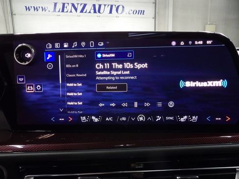 Used 2025 Chevrolet Traverse RS w/ LPO, Floor Liner Package AWD/4WD image 26
