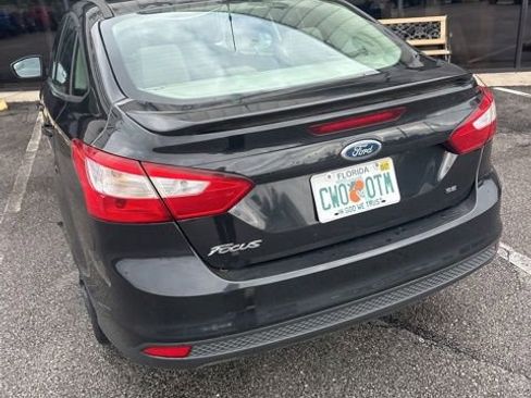 Used 2012 Ford Focus SE FWD image 3