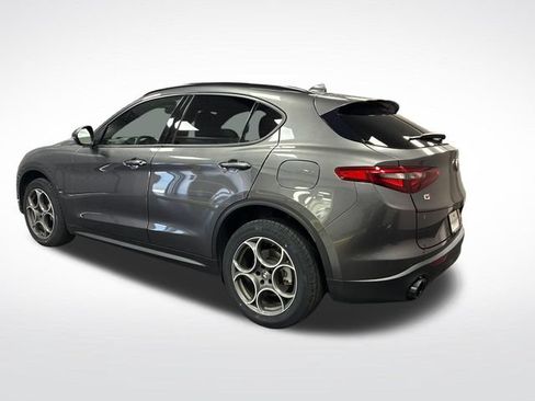 Used 2022 Alfa Romeo Stelvio Sprint AWD/4WD image 3