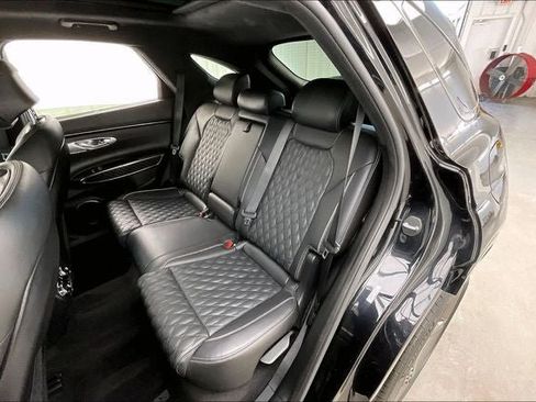 Used 2023 Genesis GV70 3.5T Sport w/ Sport Prestige Package AWD/4WD image 20