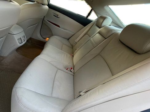 Used 2010 Lexus ES 350 FWD image 37