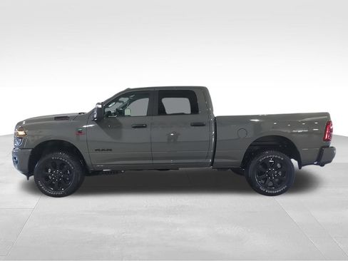 New 2026 RAM 2500 Big Horn AWD/4WD image 5