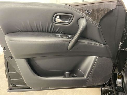 Used 2023 Nissan Armada Platinum w/ Captain's Chairs Package image 10