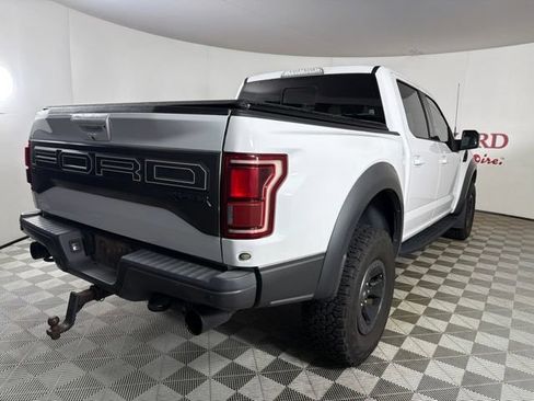 Used 2018 Ford F150 Raptor w/ Equipment Group 802A Luxury AWD/4WD image 8