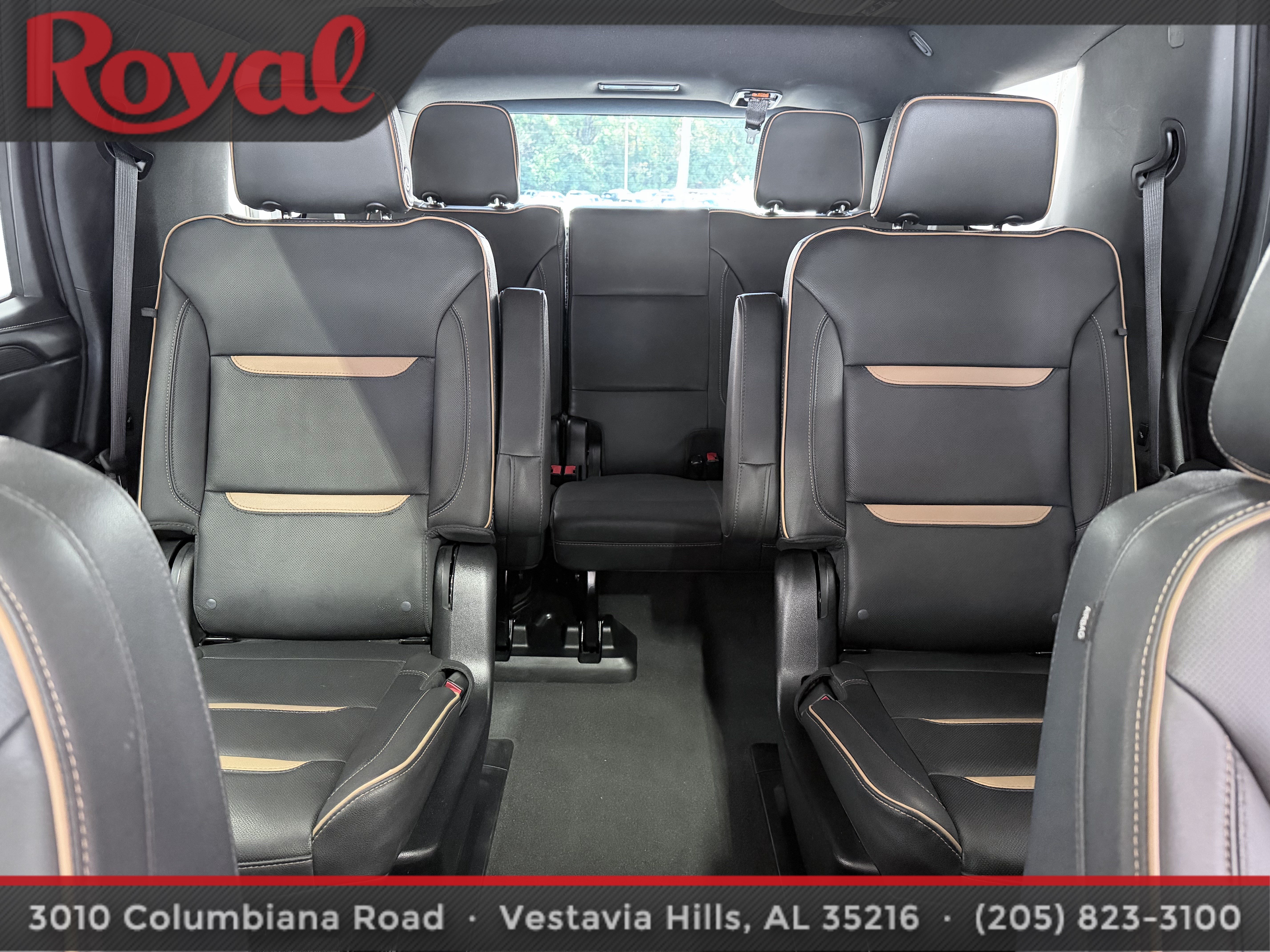 Used 2023 GMC Yukon AT4 w/ AT4 Premium Plus Package AWD/4WD image 25
