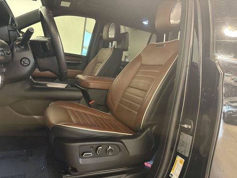 Used 2023 GMC Yukon Denali Ultimate AWD/4WD image 20