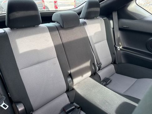 Used 2015 Scion tC image 9