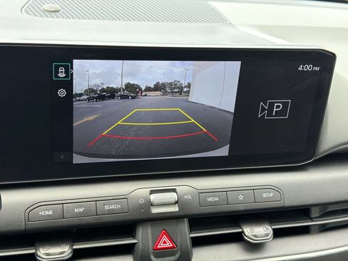Used 2025 Kia K4 FWD image 21