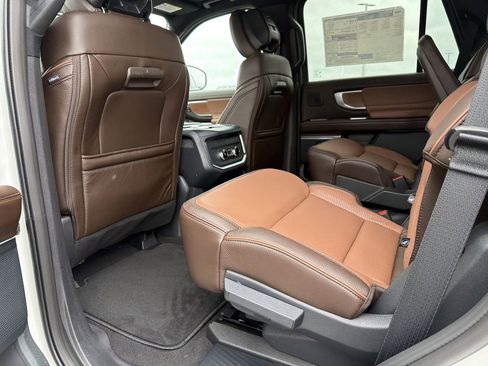 New 2026 Ford Expedition King Ranch AWD/4WD image 16
