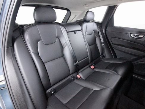 Certified 2025 Volvo XC60 B5 Core w/ Climate Package image 22