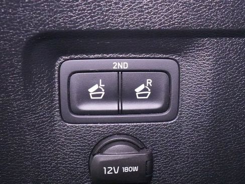 Used 2021 Kia Telluride S AWD/4WD image 24
