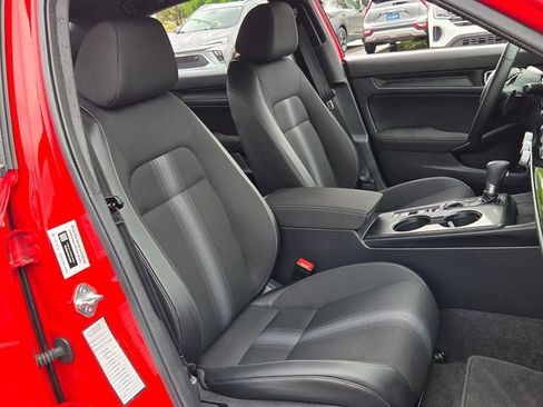 Certified 2025 Honda Civic Sport image 19