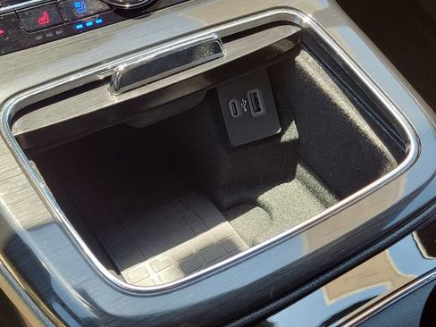 Certified 2023 Lincoln Nautilus Reserve AWD/4WD image 27