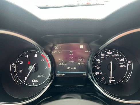 Used 2021 Alfa Romeo Stelvio Ti Sport AWD/4WD image 17