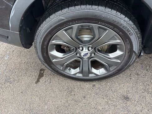 Used 2018 Ford Explorer Sport image 52