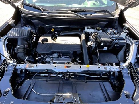 Used 2024 GMC Terrain AT4 w/ Tech Package image 32