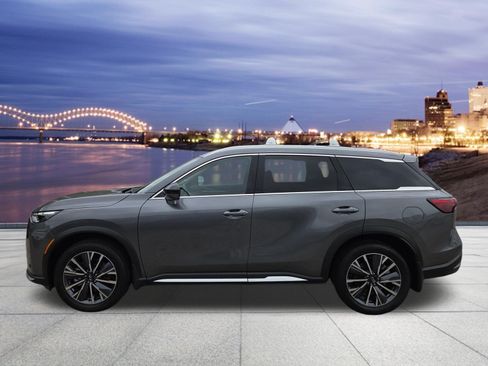 Used 2026 INFINITI QX60 Luxe FWD image 2