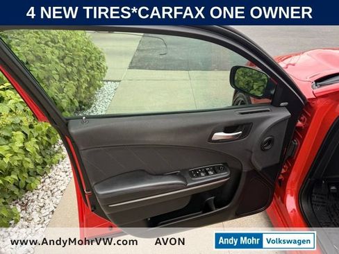 Used 2018 Dodge Charger R/T Scat Pack RWD image 15