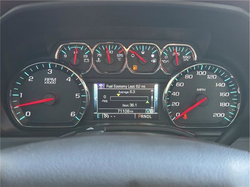 Used 2017 Chevrolet Silverado 1500 High Country image 20