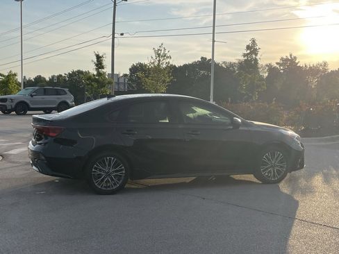 Certified 2024 Kia Forte GT-Line image 8