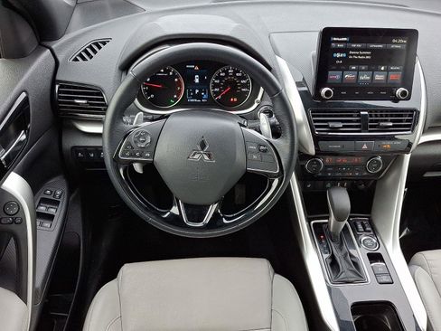 Used 2022 Mitsubishi Eclipse Cross SE image 12