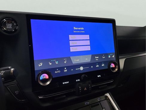 Used 2025 Lexus GX 550 w/ Accessory Package (2T) image 20