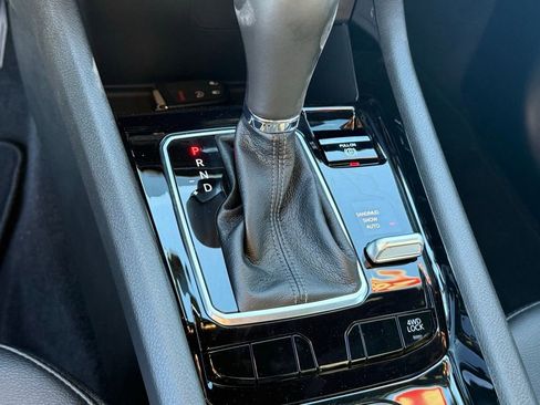 New 2026 Jeep Compass Latitude AWD/4WD image 24