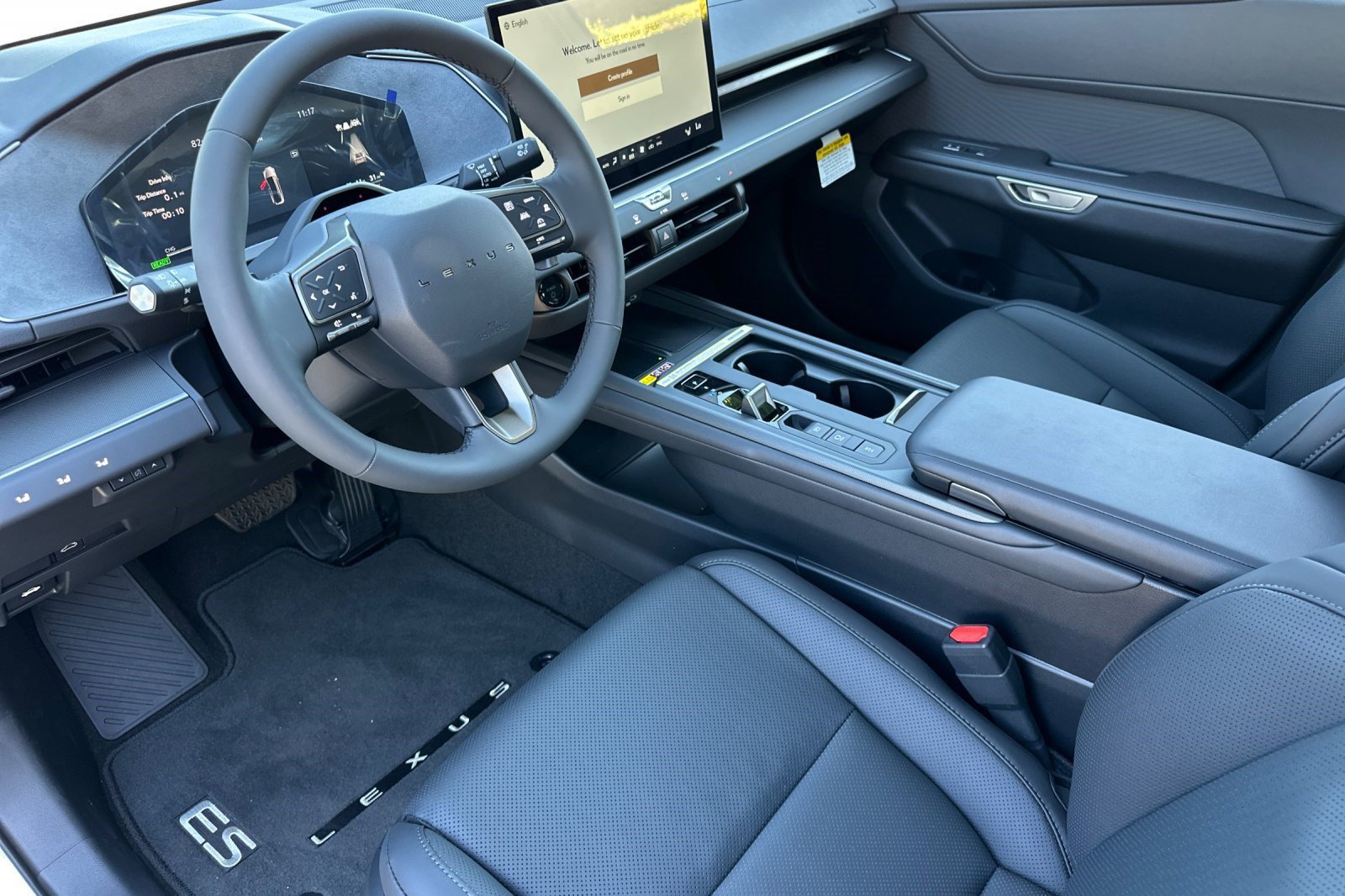 New 2026 Lexus ES 350e w/ Convenience Package FWD image 4