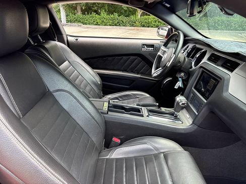 Used 2012 Ford Mustang GT Premium w/ Electronics Pkg RWD image 28