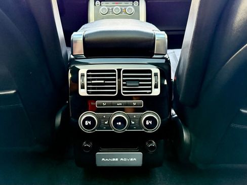 Used 2017 Land Rover Range Rover HSE image 35