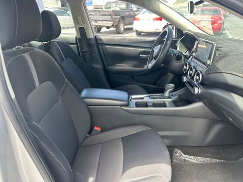 Used 2023 Nissan Sentra SV FWD image 33
