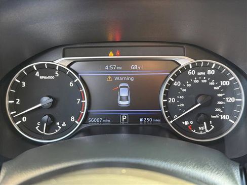 Used 2024 Nissan Altima 2.5 SV image 17