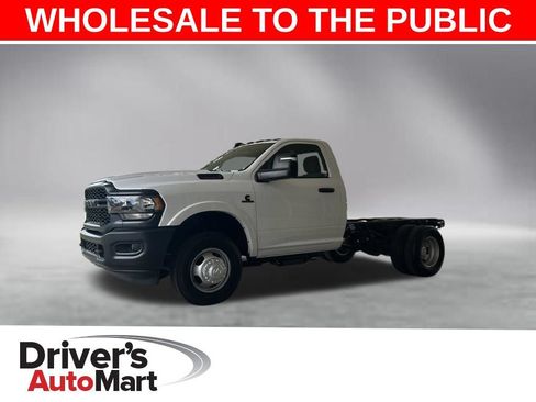 Used 2024 RAM 3500 Tradesman RWD image 1