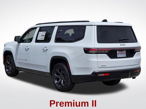 New 2026 Jeep Grand Wagoneer L Limited w/ Premium Group II AWD/4WD image 18