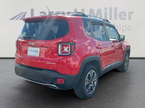 Used 2016 Jeep Renegade Limited image 5