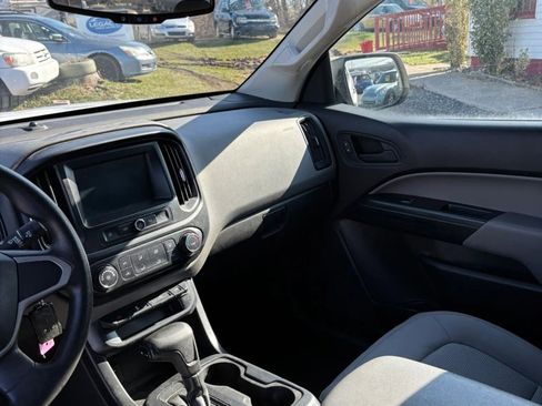 Used 2017 Chevrolet Colorado W/T w/ WT Convenience Package image 31