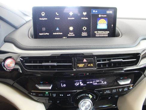 Certified 2023 Acura MDX w/ Technology Package FWD image 11