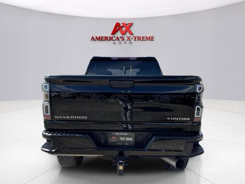Used 2023 Chevrolet Silverado 2500 Custom w/ Custom Value Package AWD/4WD image 4