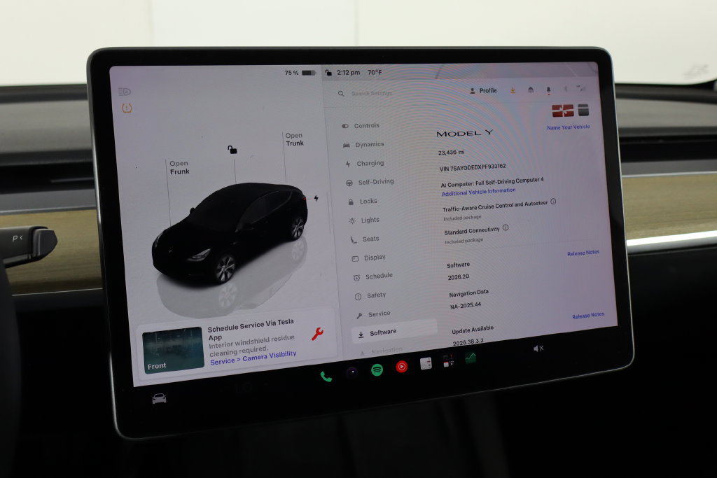 Used 2023 Tesla Model Y 2WD image 38