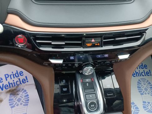 Used 2023 Acura MDX SH-AWD w/ Technology Package image 13