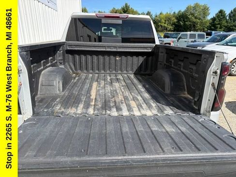 Used 2021 Chevrolet Silverado 1500 RST w/ Convenience Package II AWD/4WD image 14