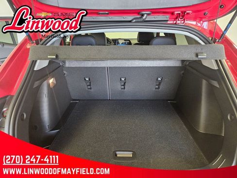 New 2026 Chevrolet Trax LT FWD image 12