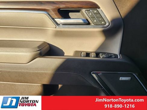 Used 2023 GMC Sierra 1500 SLT w/ SLT Premium Package image 25