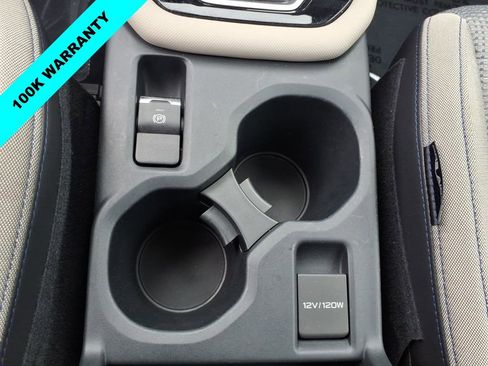 Certified 2025 Subaru Forester Premium AWD/4WD image 16