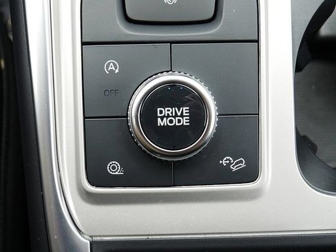 Used 2024 Ford Explorer Limited w/ Limited Technology Package AWD/4WD image 48