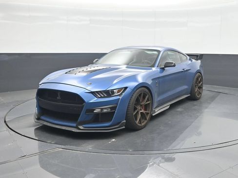 Used 2020 Ford Mustang Shelby GT500 w/ Carbon Fiber Track Pack RWD image 1