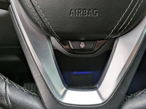 Used 2023 BMW X5 xDrive40i AWD/4WD image 9