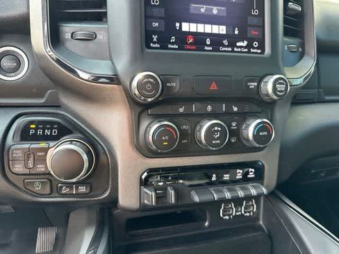 Used 2020 RAM 1500 Big Horn w/ Built-to-serve Edition AWD/4WD image 8